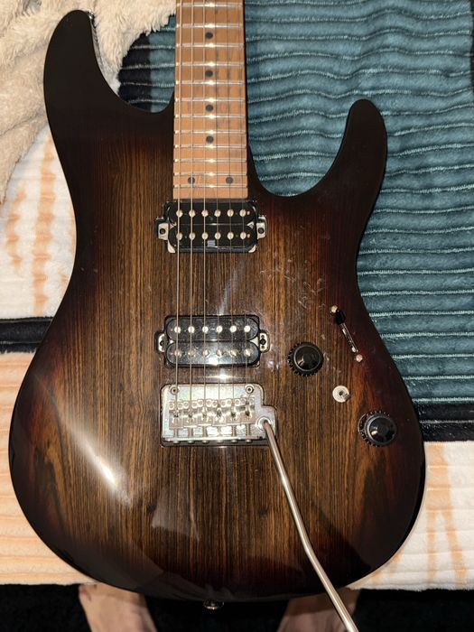 Guitarra ibanez premium