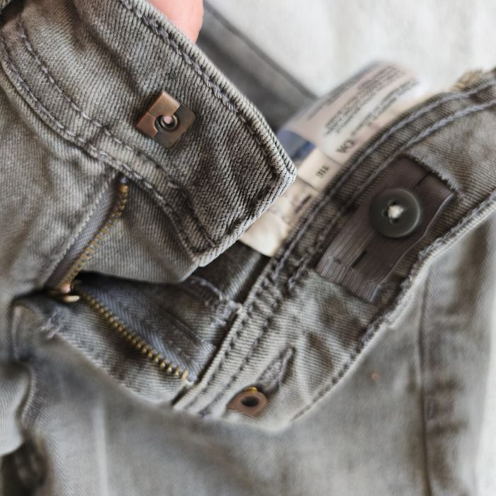 Nowe szorty z elastycznego denimu C&A szare 116