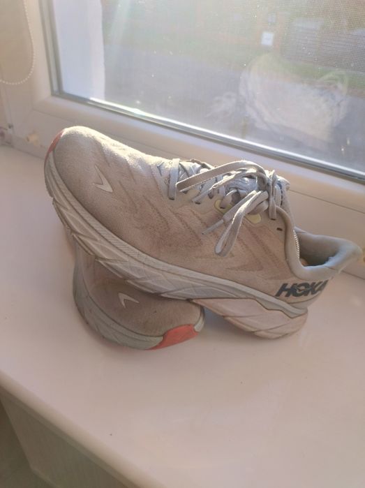 Buty Hoka 42 2/3 - 27cm