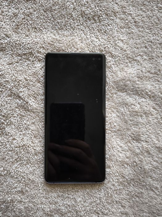 Samsung S10+ em muito bom estado