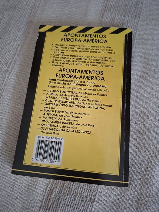 Hamlet de Shakespeare livro de apoio da Europa América
