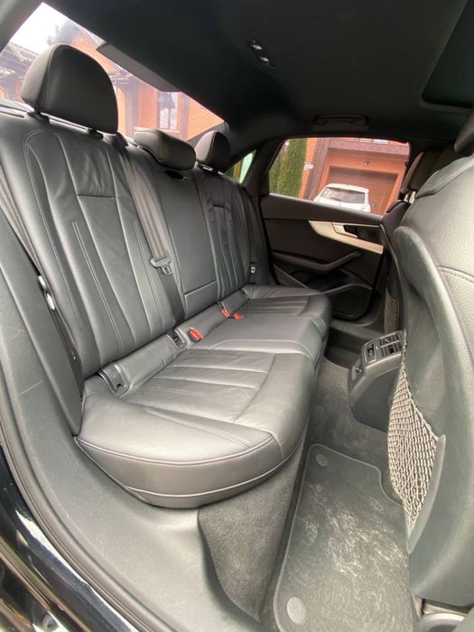 Audi A4B9 s-line