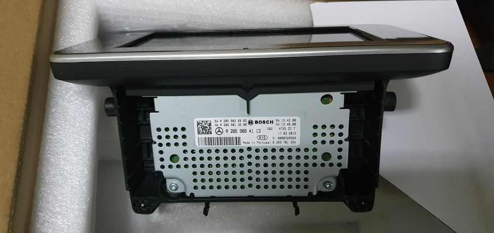 Ecrã LCD Mercedes Rádio Mercedes W205 C200