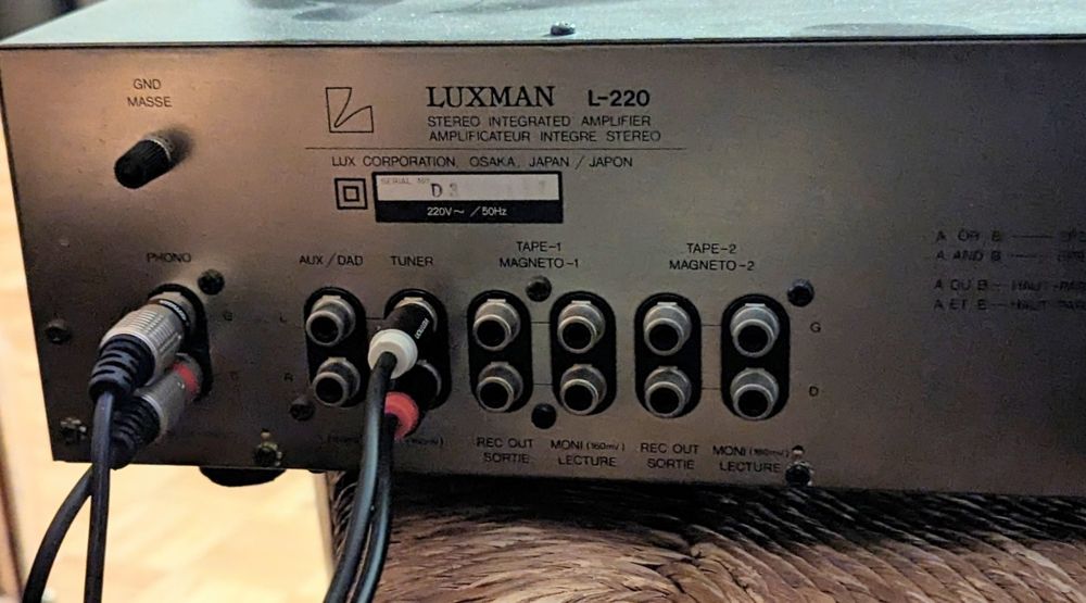 Wzmacniacz audio Luxman l220