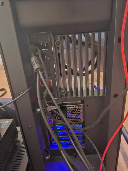 Komputer 9 9950X3D RTX 5080 64GB RAM