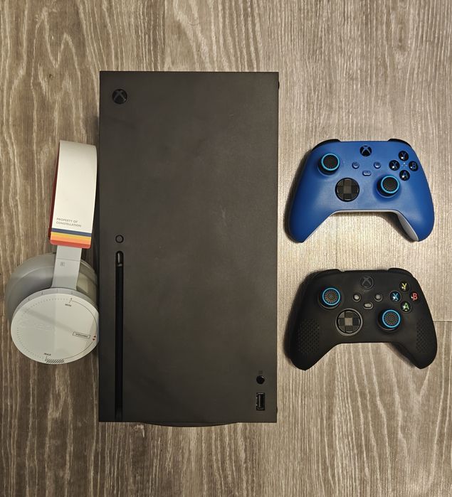 Xbox Series X 2 pady Sluchawki