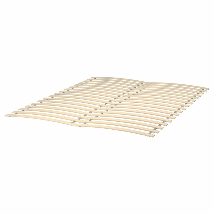 Cama + estrado + 2 mesas de cabeceira