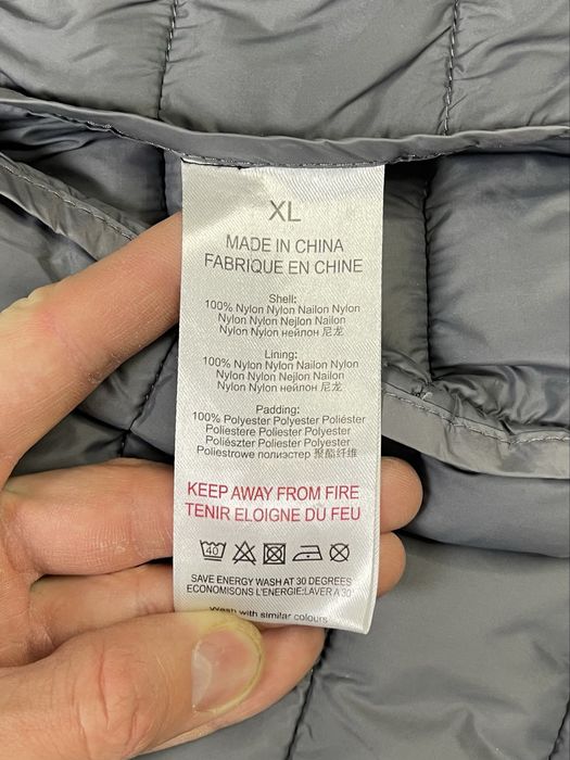 Broken Standard жилетка XL размер стеганая демисезонная черная