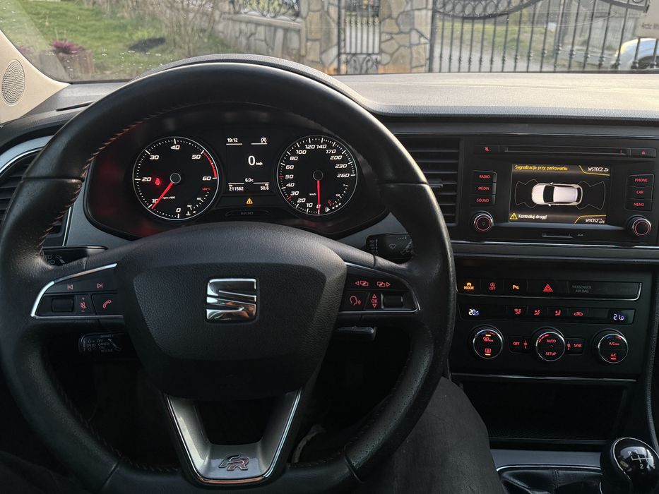 Seat leon III FR ! 2.0 TDI ! Bdb stan ! Niski przebieg ! Zadbany !