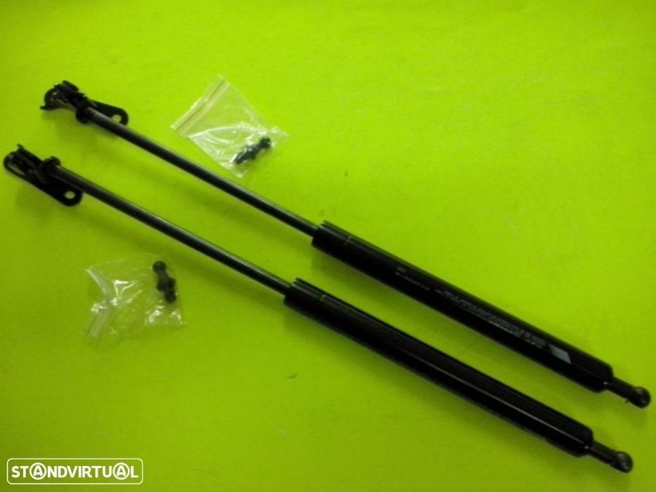 Conjunto de amortecedores Toyota Corolla E11 1997 até 2002(Novos)