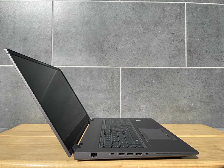 HP ZBook Fury 17 G7/i7-10850H/16Gb/512Gb/17.3" Full HD/RTX 3000 (6Gb)