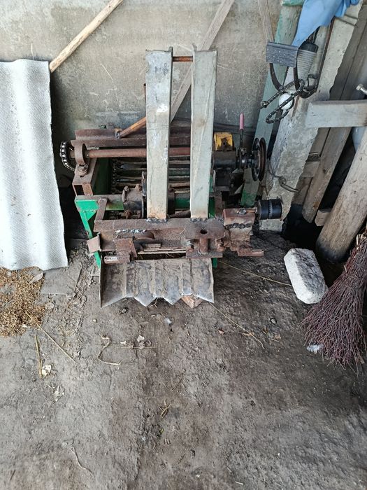 Продам копалку до мототрактора