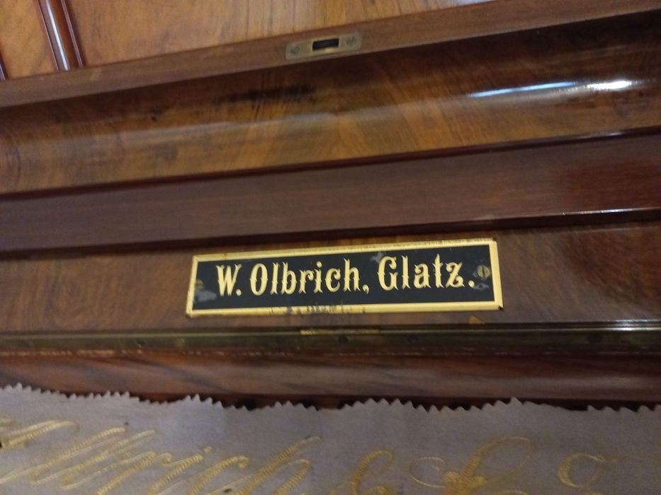 Sprzedam pianino firmy Olbrich Glatz