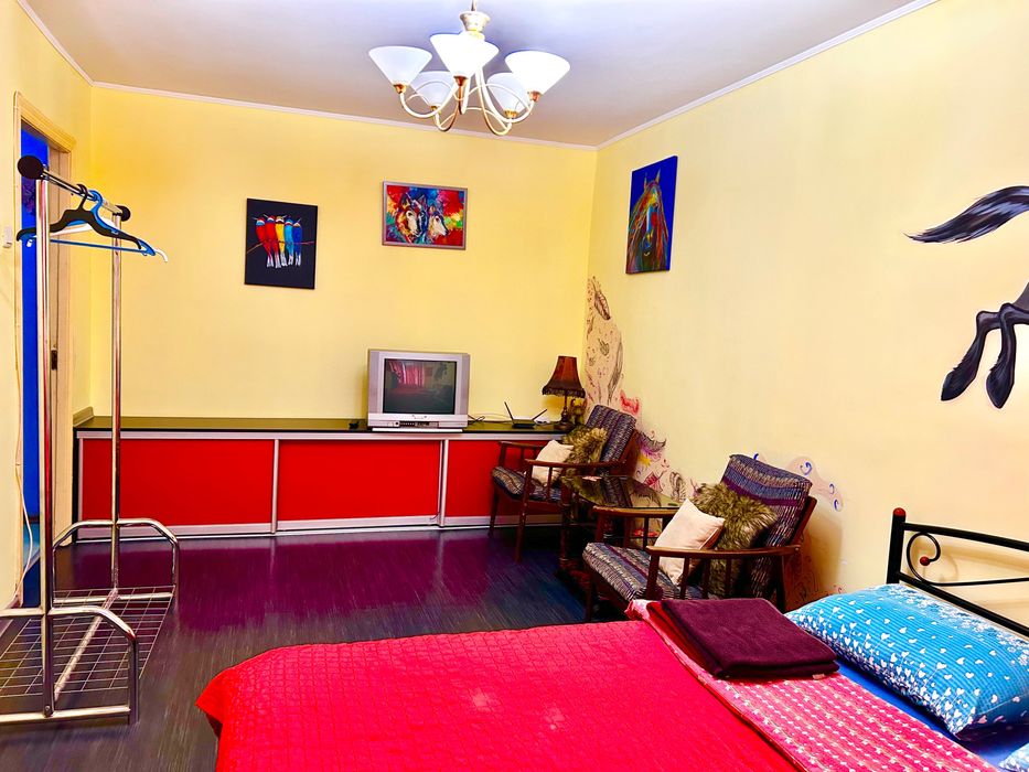 Квартира Посуточно жд вокзал( 2 мин), клиника Очі, Ультрамарин, МВД