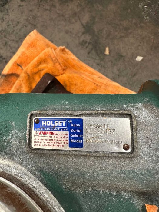 Turbo Holset HX82 –  300 Horas – Excelente Estado Mecanico