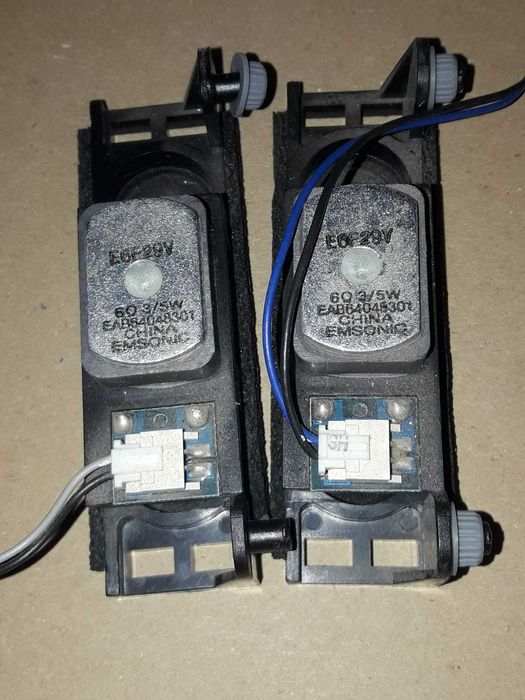 Динаміки колонки від телевізора LG 32LH570U