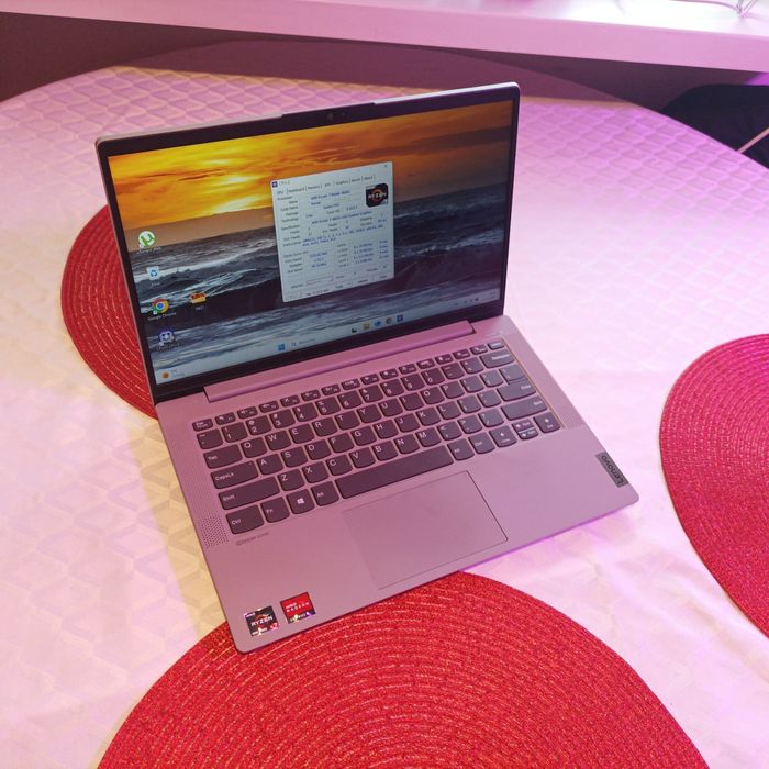 Lenovo IdeaPad 5  /Ryzen 7 4700U/16GB RAM/ 512GB  SSD