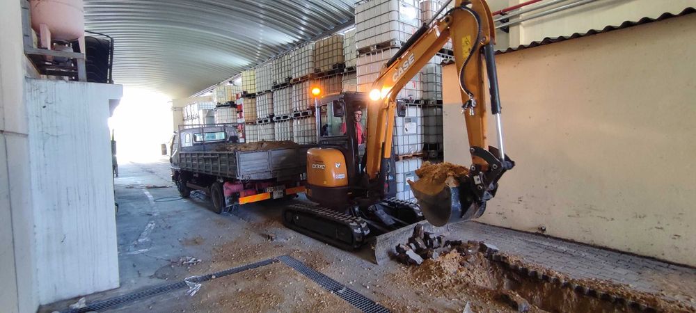 Aluguer mini giratória, bobcat e carrinha c/operador - Setúbal