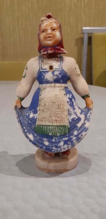 Продам коллекционную куколка -болванчик