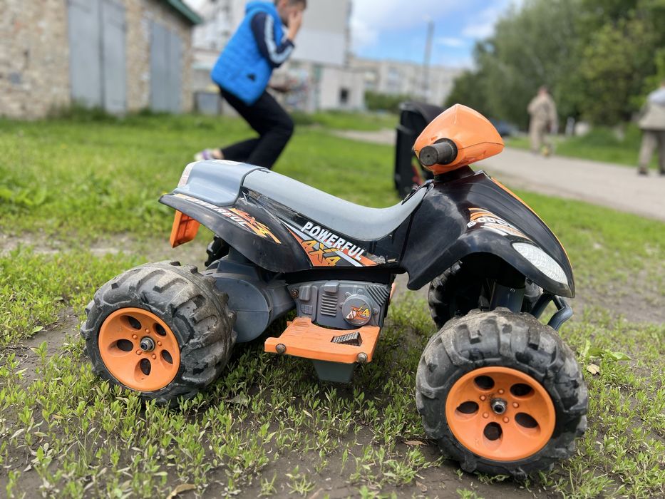 Дитячий квадроцикл