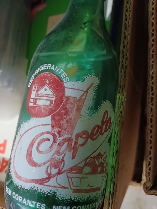Garrafa antiga capela