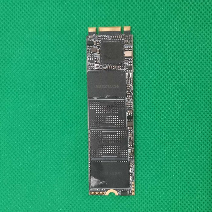 Disco rígido NGFF 1TB