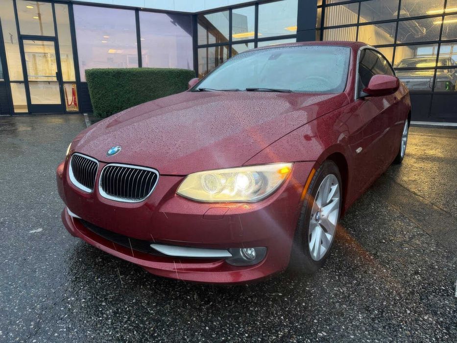 BMW 3 Series 328i Convertible      2013