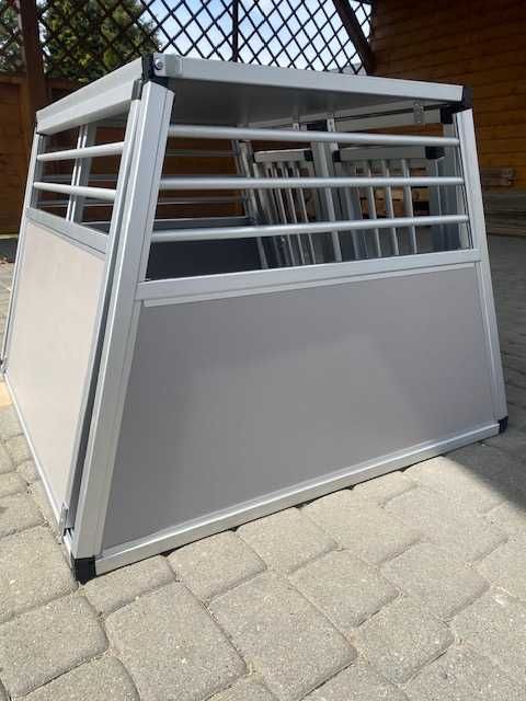 Transporter aluminiowy dla psa KERBL Barry duży (92x97x68)