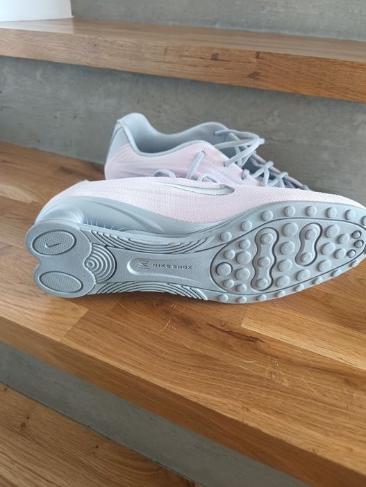 Nike shox 44.5  nowe