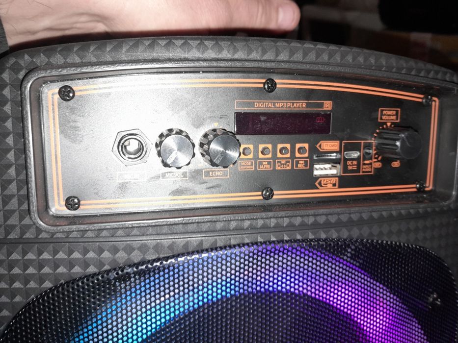 Usb блютуз колонка Havit  со светомузыкой