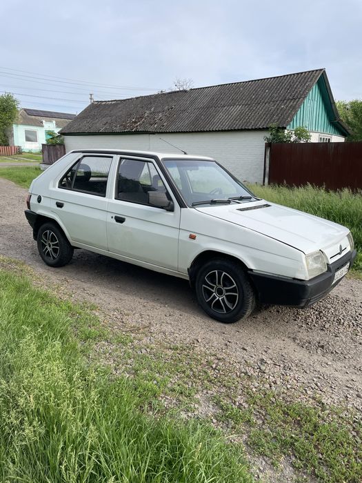 Шкода , продаж - обмін
