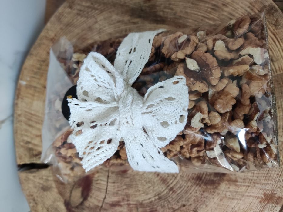 Orzechy włoskie połówki ćwiartki 400 gram