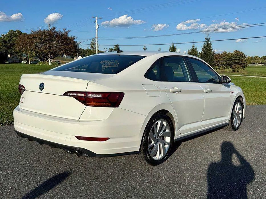 Volkswagen Jetta GLI Autobahn      2019