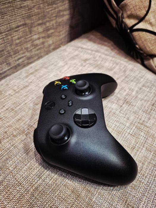 Геймпад Xbox series X/S на запчасти. С акумулятором и зарядкой