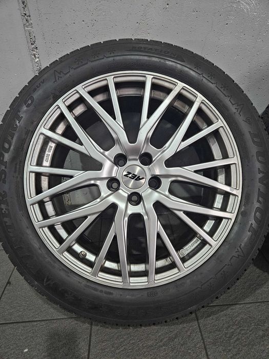 Komplet kół zimowych  AEZ R19 235/55 Continental