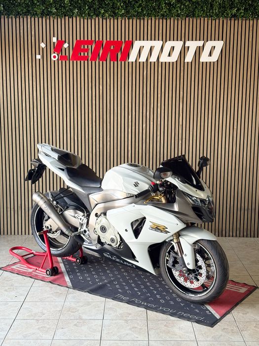 Suzuki GSX-R 1000 L0 Edicao 25 anos