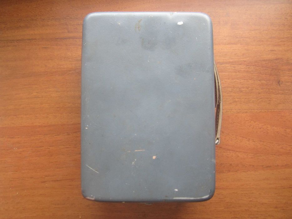 Металлическая коробка для хранения и переноски тестера Ц4312 и др.