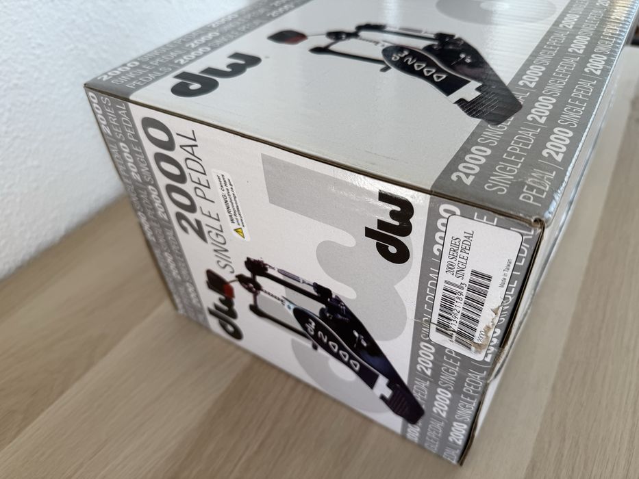 DW 2000 Single Drum Pedal