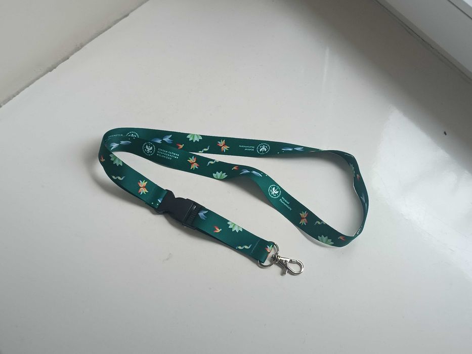 NOWA smyczka na szyję do kluczy zielona z klipsem klamrą SGGW Wydział