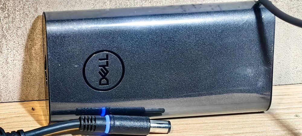 Nowy Dell zasilacz 90W wtyk 7.4mm #02