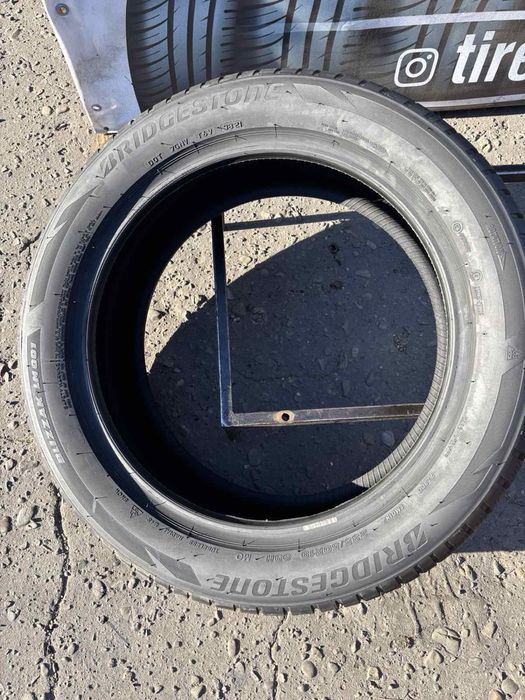 Шини нові 235/50 R19 Bridgestone зима