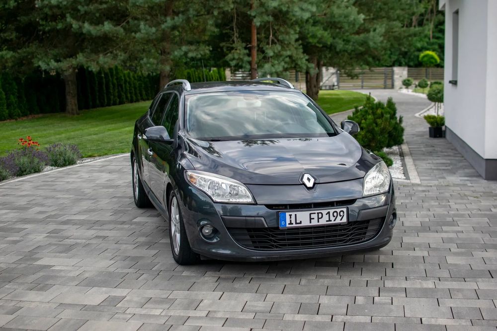 Renault Megane 1,6 Benzyna Klima ALu Zarejestrowane !
