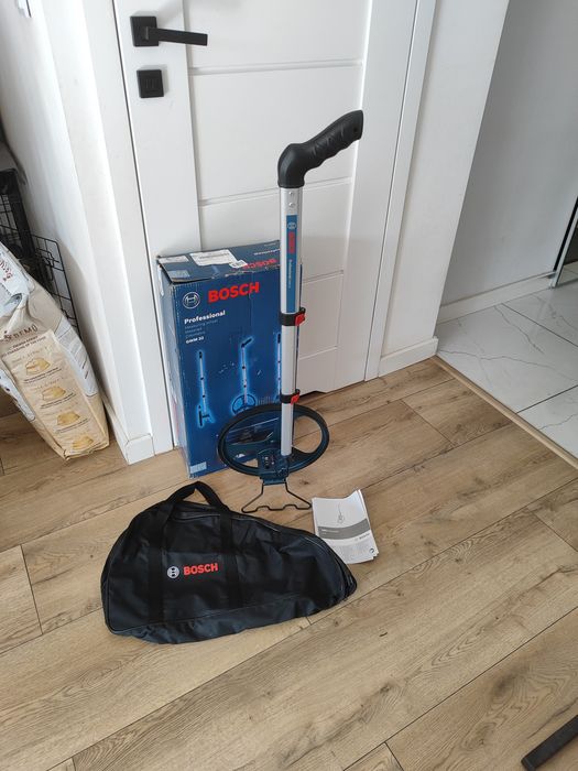 Drogomierz Bosch GWM 32 + pokrowiec