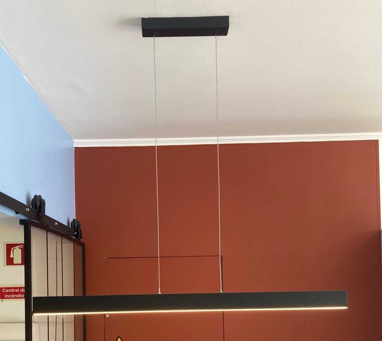 Candeeiro de Tecto Moderno e Elegante