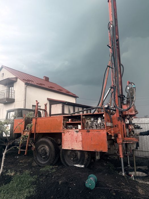 Буріння свердловин на воду