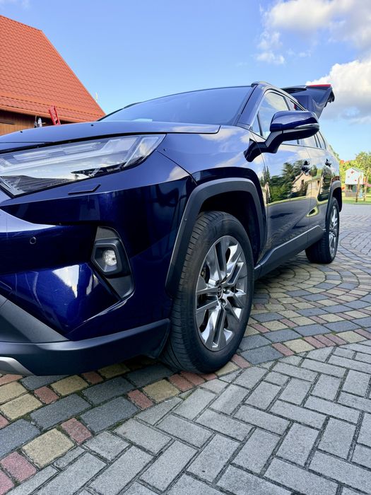 Toyota Rav-4 2023 r 2.5 hybryda Executive