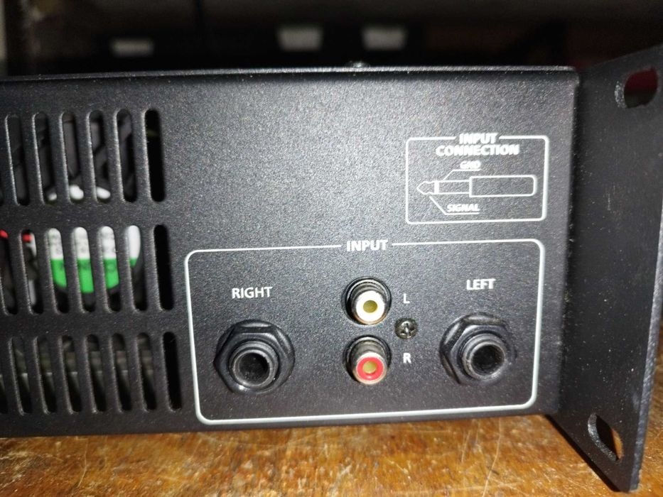 Wzmacniacz estradowy 300 W