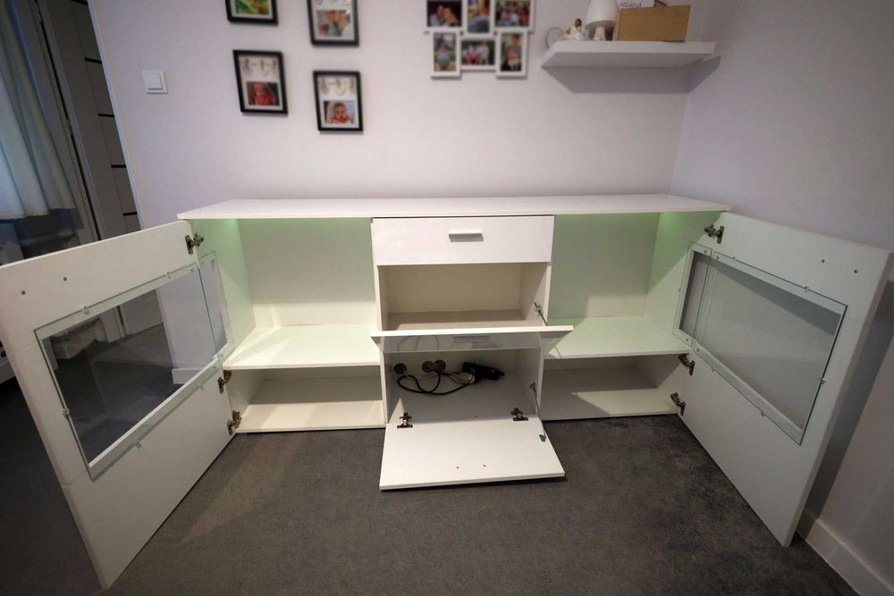 Komoda biała podświetlenie LED! Pojemna, wymiary 193x44x90 OKAZJA
