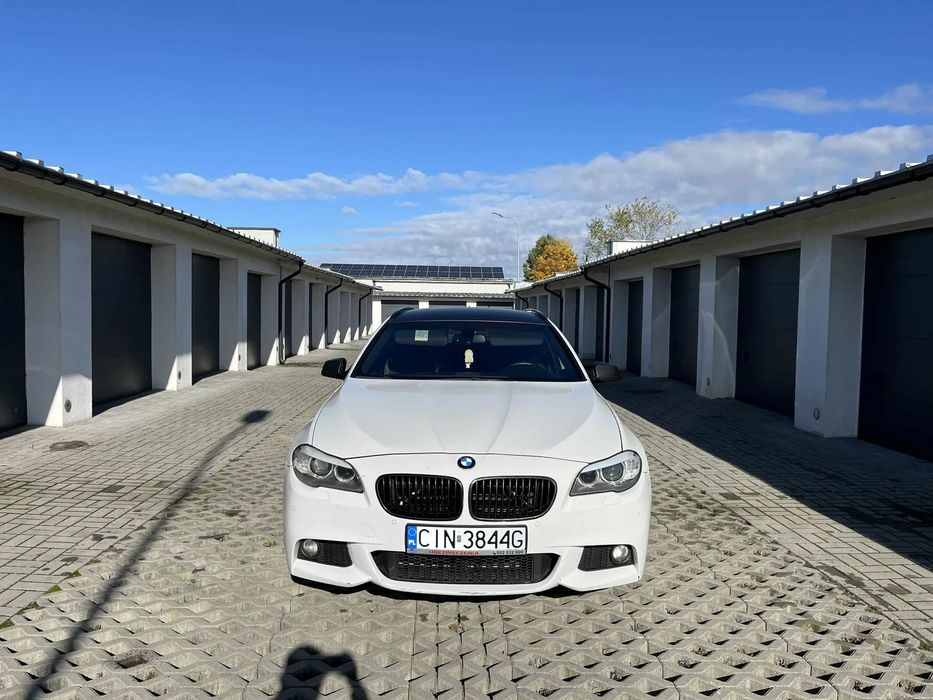 BMW Seria 5 BMW SERIA 5 F11-2.0D M-Pakiet