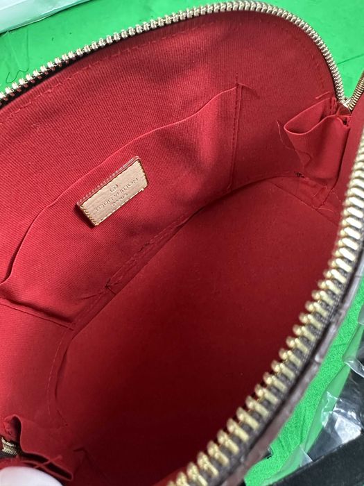 Torebka listonoszka Torba brazowa Alma BB skórzana kuferek Premium